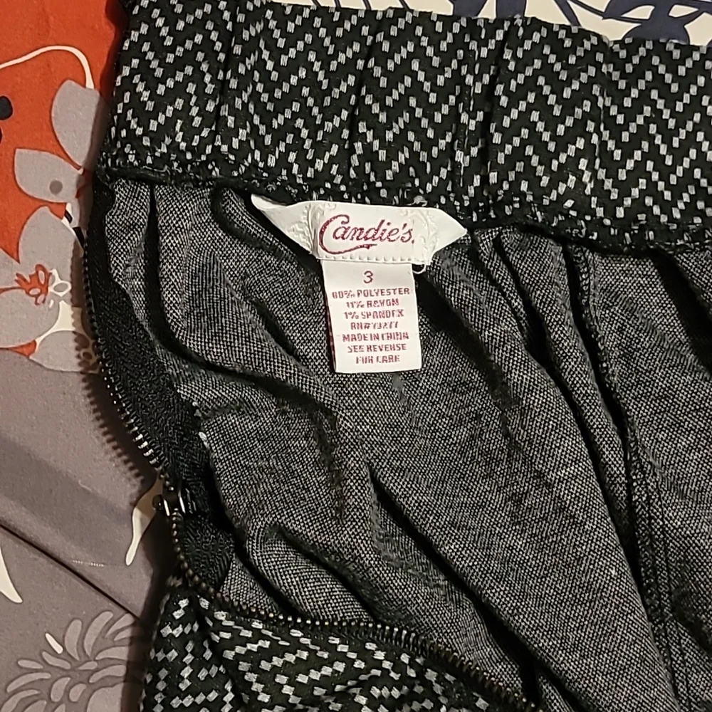 Candies mini skirt - Picture 3 of 3